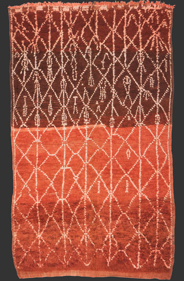 TM 2115, Ait Youssi pile rug with muted colours, low pile with soft kilim-like structure, south eastern Middle Atlas, Morocco, 1950s/60s, 315 x 170 cm (10' 4'' x 5' 8''), high resolution image + price on request







